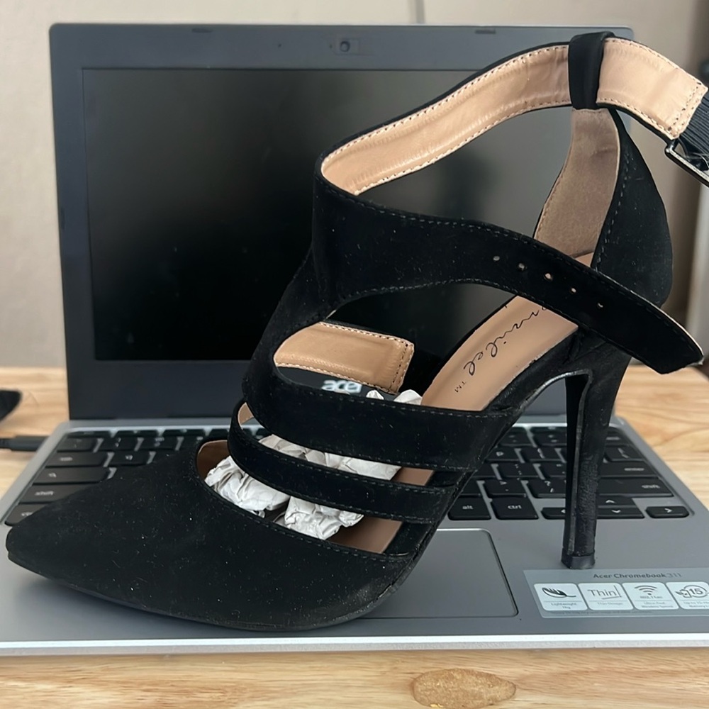 Black Bonnibel Heels